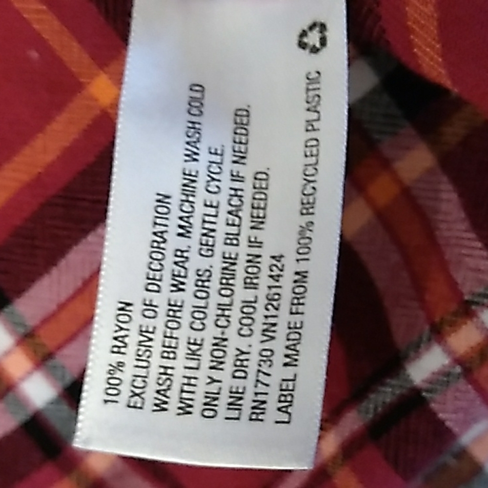 Xhilaration womens red plaid ruffled button up blouse size XL - Picture 8 of 8
